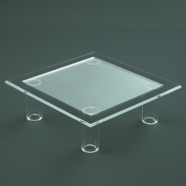 ミニステージ M 透明アクリル3mm厚 W150×D150×H50mm