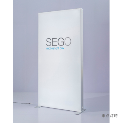 LED�Z�S���C�g�{�b�N�X�{�� ��^�f�B�X�v���C W1,000�~H2000mm