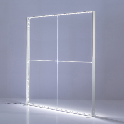 LED�Z�S���C�g�{�b�N�X�{�� ��^�f�B�X�v���C W2,000�~H2,250mm