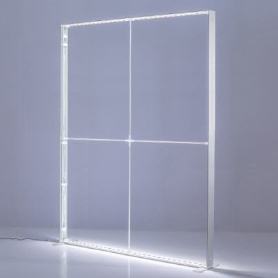 LED�Z�S���C�g�{�b�N�X�{�� ��^�f�B�X�v���C W2,000�~H2,500mm