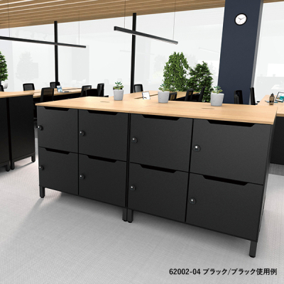 �p�[�\�i�����b�J�[2��2�i �z���C�g��/�z���C�g