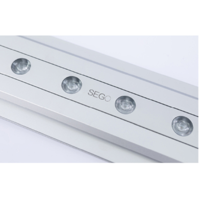 LED�Z�S���C�g�{�b�N�X�{�� ��^�f�B�X�v���C W2,000�~H2,500mm