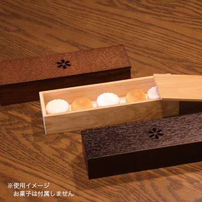 52876  SB pَq ^ Ԗ͗l NA[
